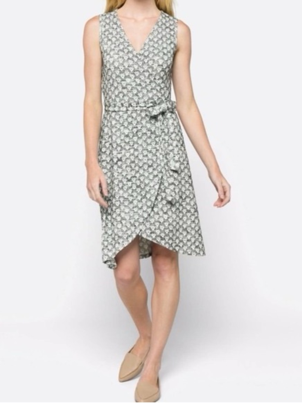 NWT 41 Hawthorn Liana Faux Wrap Knit Grey Abstract Chevron Print Midi Dress